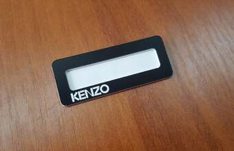 эксклюзивный бейдж с окном